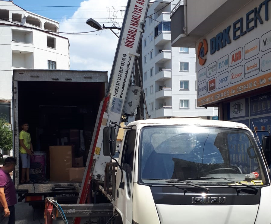 İzmit Asansörlü Evden Eve Nakliyat